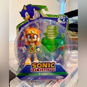 TIKAL with Master Emerald 35th Anniversary SONIC The Hedgehog 4 In Jakks Pacific